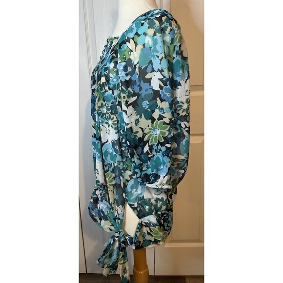 A.N.A. Sheer Floral Blue Green White Blouse Top Size Medium - Picture 4 of 6